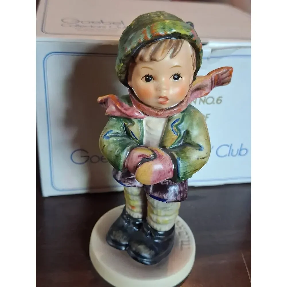 Goebel HUMMEL TMK 6 Collectors Club 